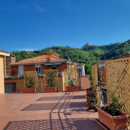 Attico Vista San Luca 볼로냐
